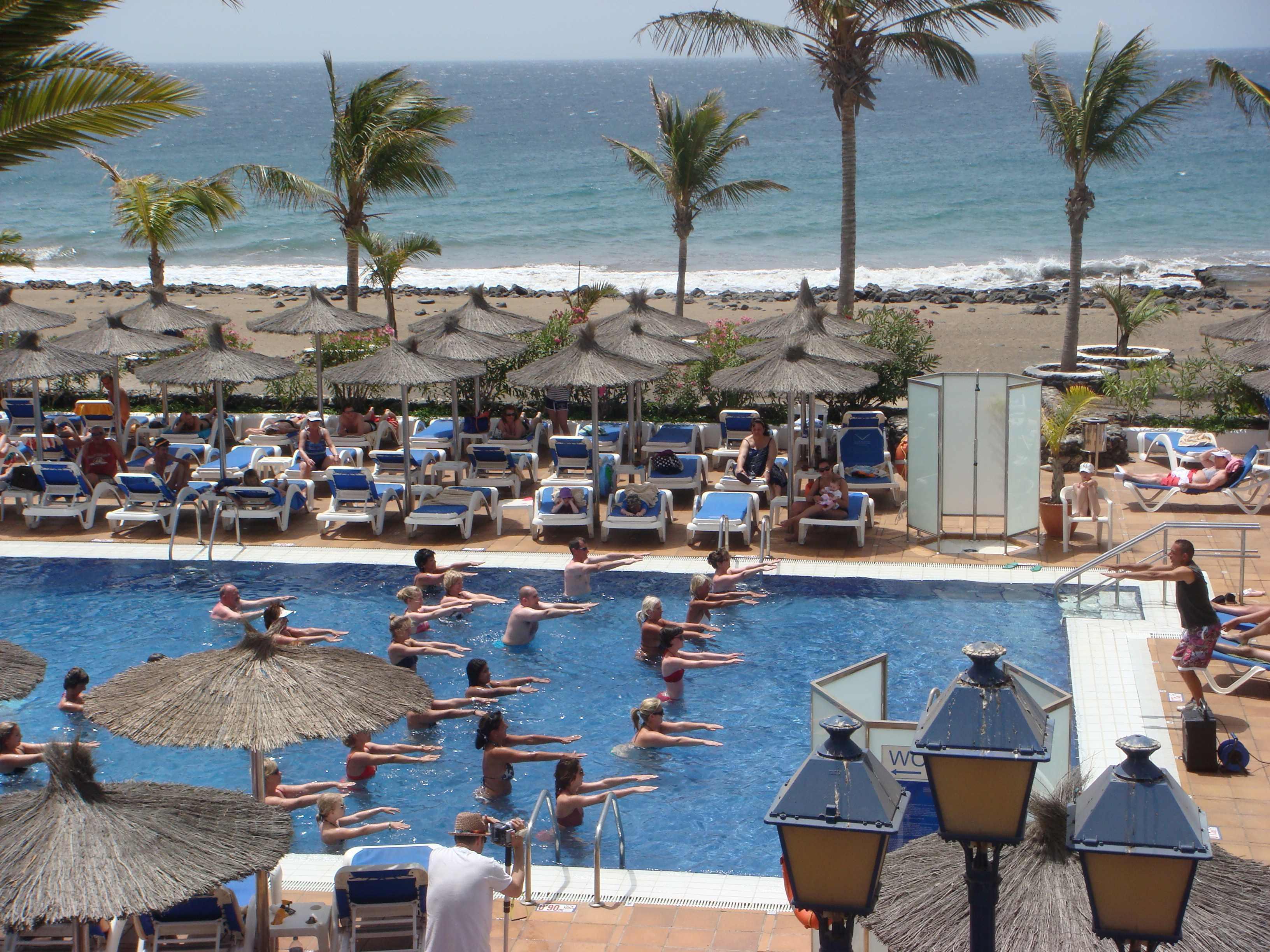 Vik Hotel San Antonio Puerto del Carmen  Exterior photo