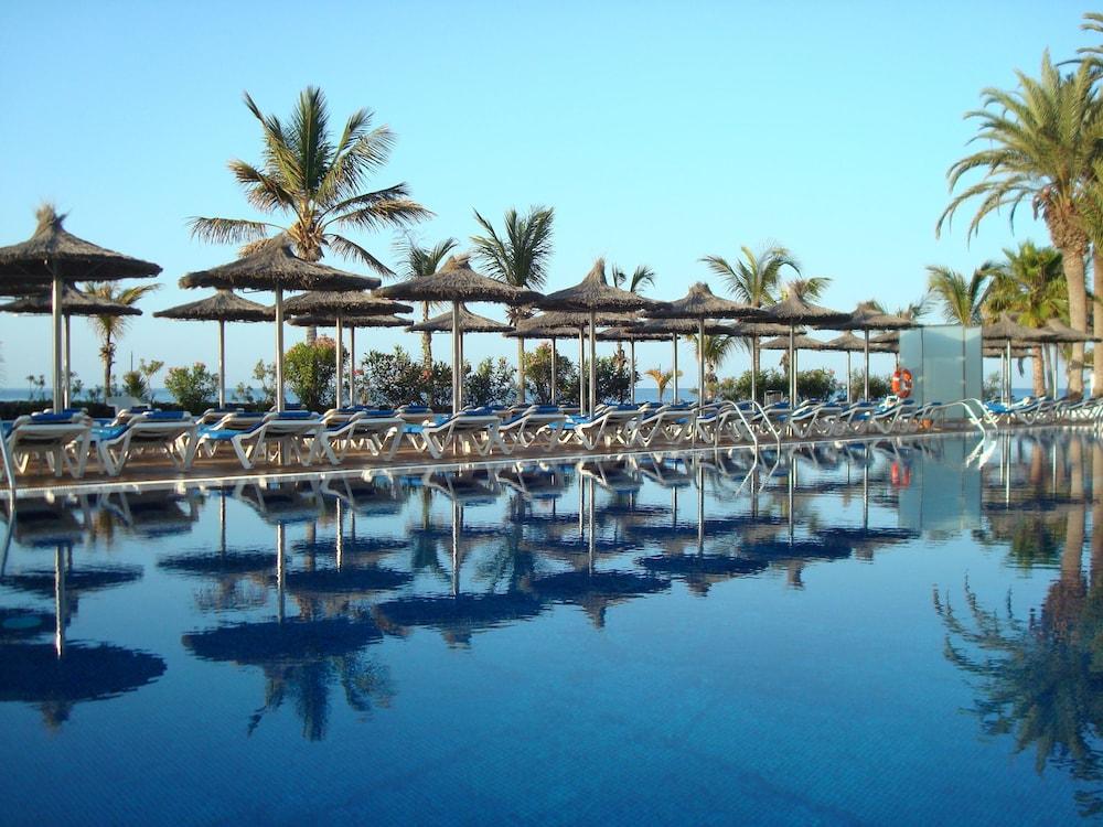 Vik Hotel San Antonio Puerto del Carmen  Exterior photo